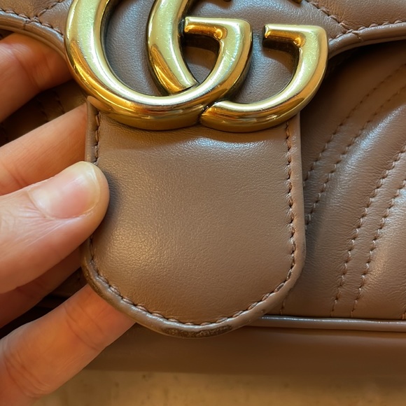 GG Marmont small matelassé shoulder bag - Picture 7 of 15
